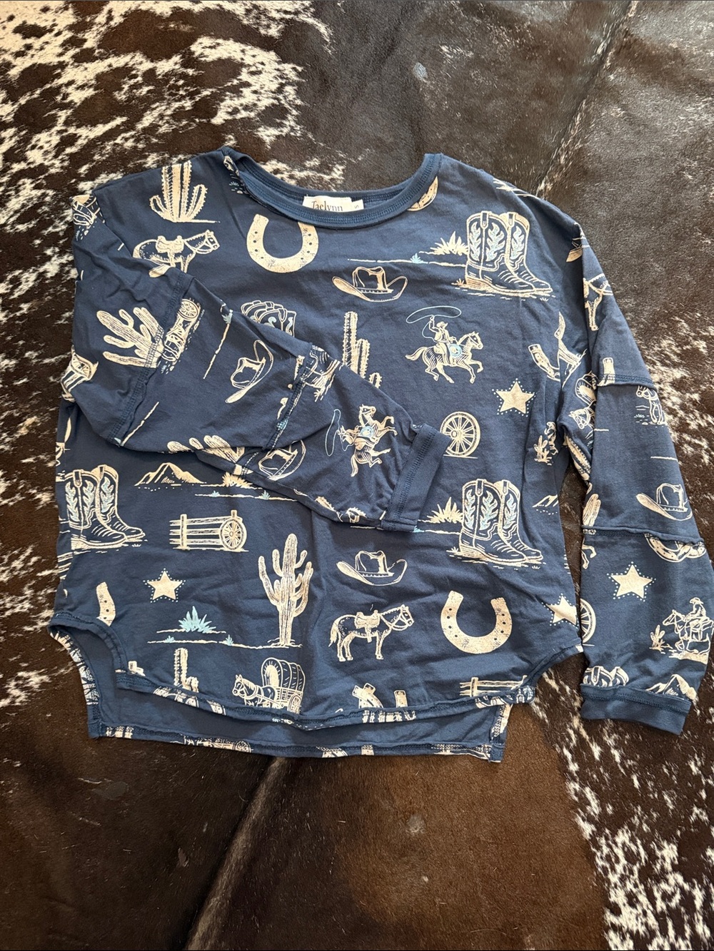 Women’s Western Graphic Long-Sleeve Shirt - Navy
